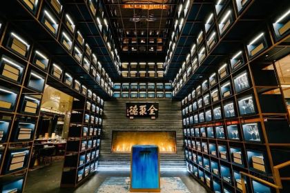 iDen & QuanJuDe Beijing Duck House