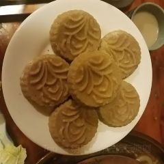 ZhaXi XiaoChi User Photo