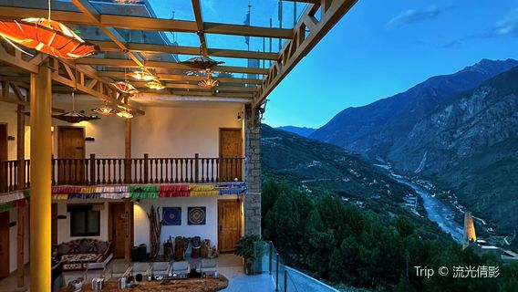 Jiaju Tibetan Village - No. 1 Viewing Platform