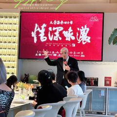 JUNWANGFU JUN YAN User Photo