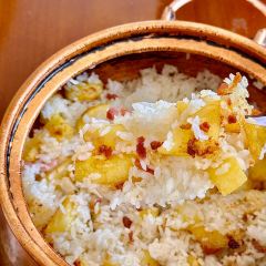 荷缘鱼庄石锅鱼(一分店) 여행 사진