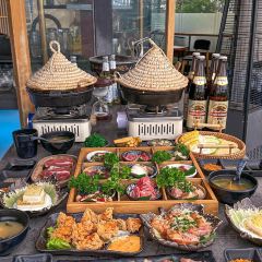 月下云里·酒肆烧肉(大理古城店) User Photo