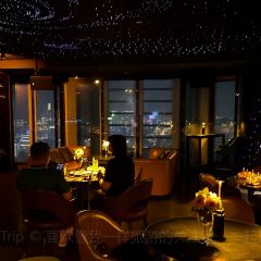 Top Lounge User Photo