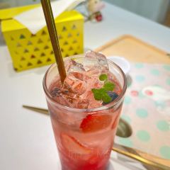 石年虾滑火锅(泰和店) User Photo