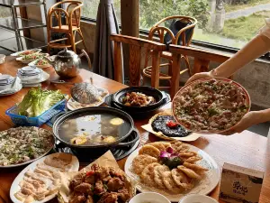 劳记猪肚鸡(城东店)