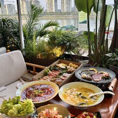 不二江隐·音乐餐酒吧(涪城店) User Photo