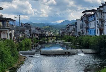 榆村李氏紫铜锅馄饨 User Photo