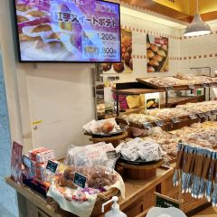 Royal Bakery Shop Naha Airport張用戶圖片