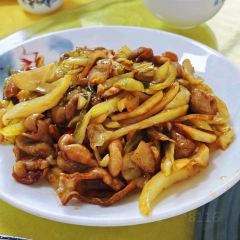 食天下果园农庄(金水台特色老店) User Photo