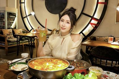 Jinhuashiliyinyuecanba