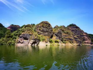Simeng Bishui Danxia Scenic Area