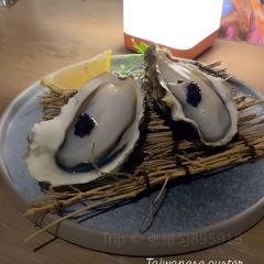 Nonsense Cafe & Bar - Wuchang Branch 여행 사진