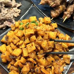 小涮与烤·酸汤牛肉·小烤串(时代天街店) User Photo