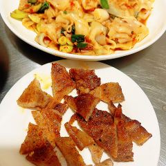 犁花尖小吃店 User Photo