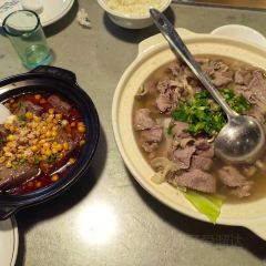 牛轰轰跷脚牛肉(百年传承店) 여행 사진