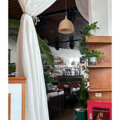 泰莱花园泰式海鲜火锅音乐餐吧(虹山湖店) User Photo