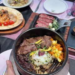 YI SHA YI CHENG User Photo