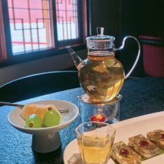 ZAYTON COURTYARD User Photo