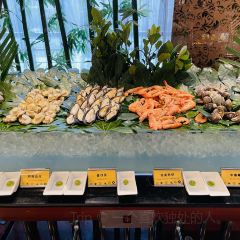 Howard Johnson Golden Land Hotel Chinese Restaurant User Photo