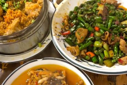 南方米线(荷叶街店)