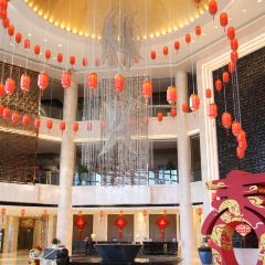 呼和浩特巨华国际大酒店·天穹旋转餐厅 User Photo