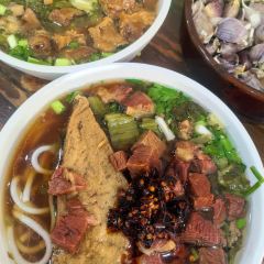 捞沙巷美食城(总店) User Photo