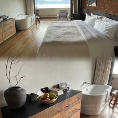 泸沽湖叙旧·山海事酒店·餐厅 User Photo