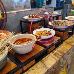 安德撸·海鲜·牛排·烤肉·火锅自助餐厅(悦萃城购物中心店) User Photo