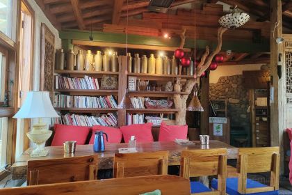 源一咖啡馆(麒麟巷步行街店)