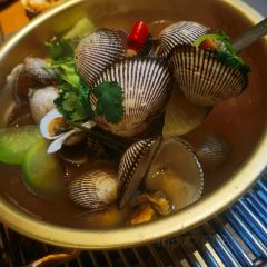 无桥洞海鲜烧烤(总店) User Photo