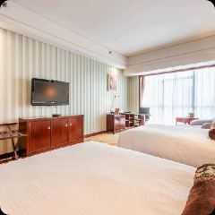 海外海皇冠大飯店海瀾旋轉餐廳張用戶圖片