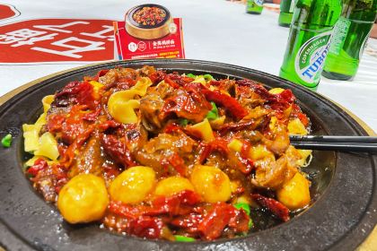 石榴紅了·疆滋疆味（瑞豪店）