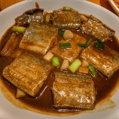 JIU BAI WAN MA MA CAI REN MIN NA LU DIAN User Photo