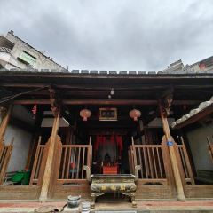 老地方菜馆(嵩口古镇店) User Photo