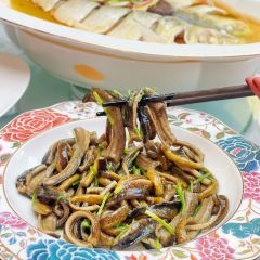 海湾荟·凤栖梧桐(镇宁路店) User Photo