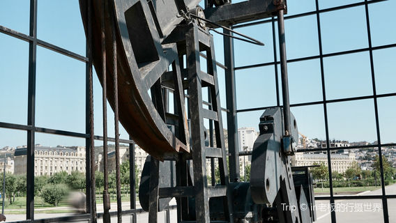 World's First Oil Well