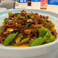 宜品川·川菜(cbd中央大街店) User Photo