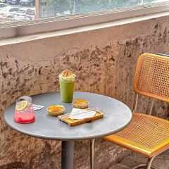 MioCat&Dessert猫咖 User Photo