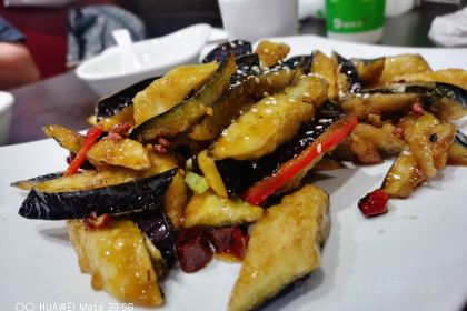 老牌坊鲁菜名店(聊城美食岛店)