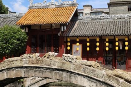 世臻和平饭店(富顺北湖一号店)