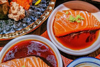 迪摩食堂·超吉料理(爱琴海购物公园店)