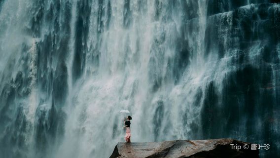 Chishui Grand Waterfall