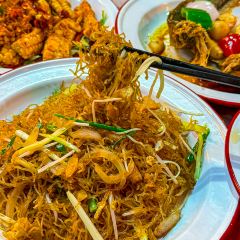 行运潮楼大排档(竹排街店) User Photo