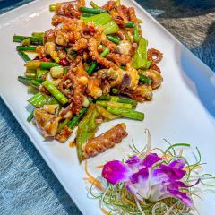 小镇人家海鲜东北菜(同湾店) User Photo