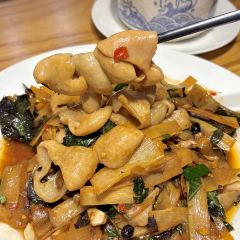 Cousin-in-law's House • Nanning Private-home Cuisine • Charcoal Grill Hot pot (Dongbao Road Branch) User Photo