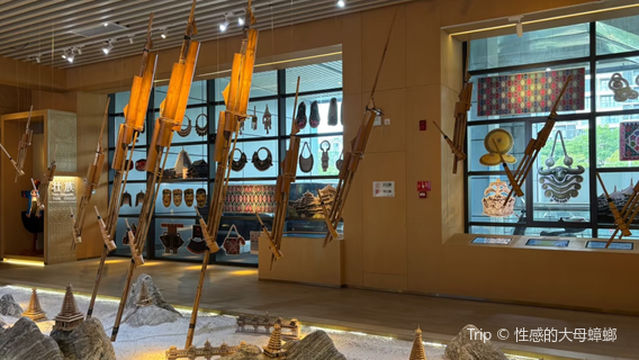 liu zhou zi jing hua wen hua chuang yi lang zhan lan guan