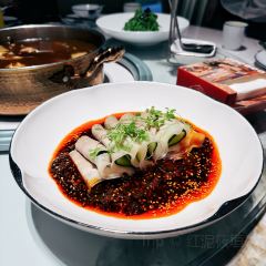 一品红养生汤煲(融汇温泉店) User Photo