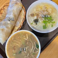 村口精品咖啡烘培VillageCoffee(银河街店) User Photo