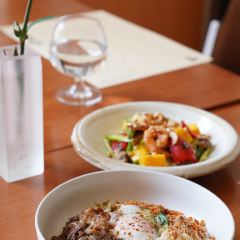 DH Restaurant User Photo