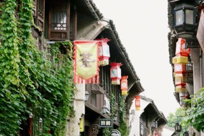 Nanguanxiangsushiguan